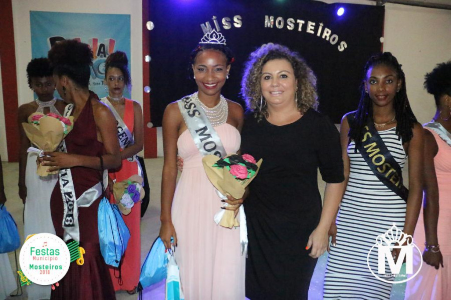 Festas do Município: Josiany de Pina eleita Miss Mosteiros 2018