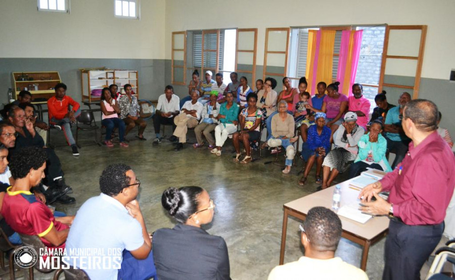 Presidência Aberta: Vereação ausculta população de Achada Grande sobre Plano de Atividades de 2019