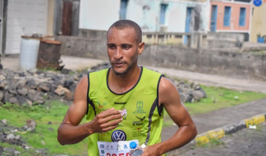 Atletismo: José da Luz é tricampeão da Corrida do Município